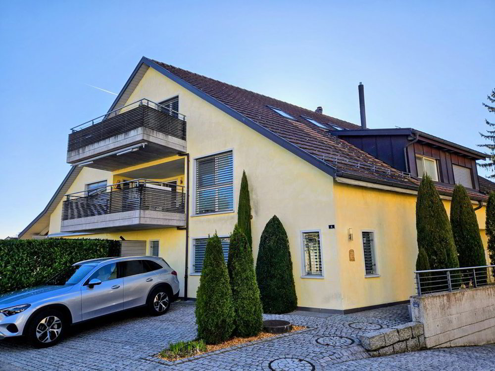 Appartement 3 pièces à louer à Weiningen ZH - image 1/13
