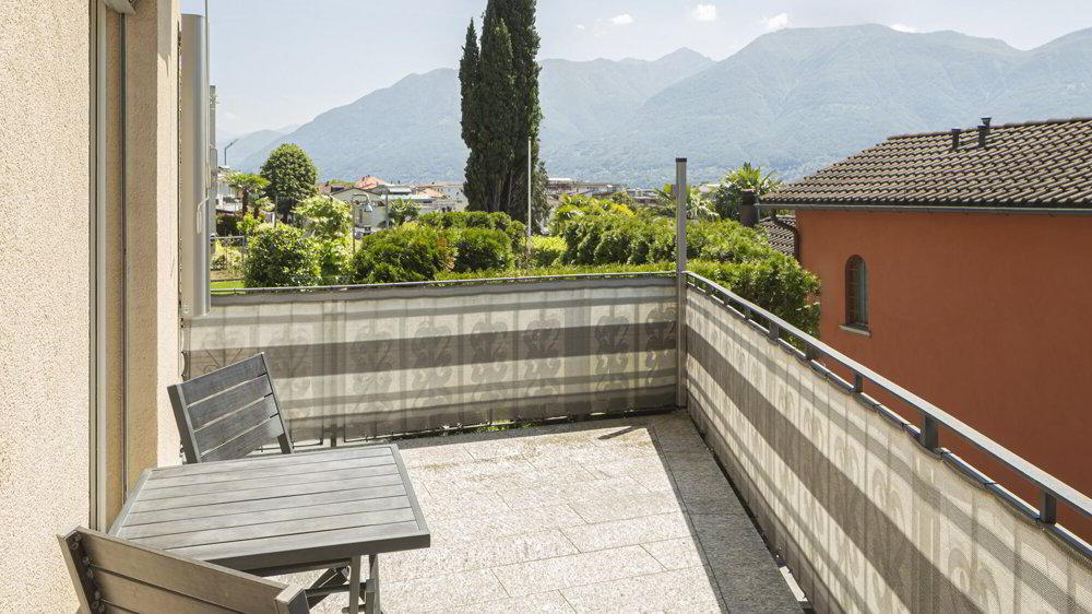 4 rooms House to buy in Solduno - image 1/5