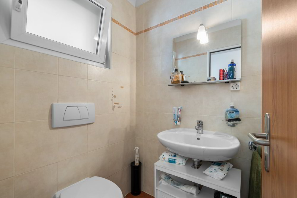 Casa di null locali in vendita a Capolago - immagine 1/17