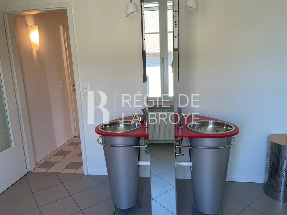 2.5 Zimmer Wohnung zu vermieten in Chavannes-le-Chêne - Bild 1/3