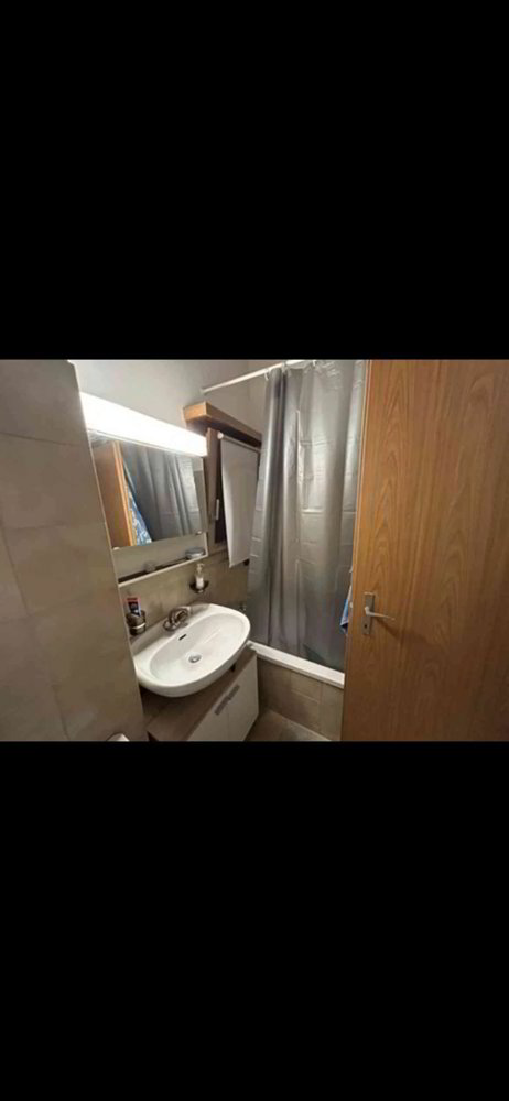 Appartement 3 pièces à louer à Domat/Ems - image 1/9