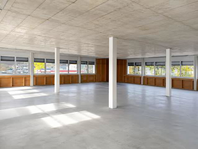 null rooms Office & Commercial for rent in Brügg BE - image 1/3