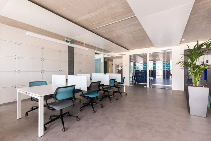 Bureau & Commerce null pièces à louer à Grand-Lancy - image 1/10