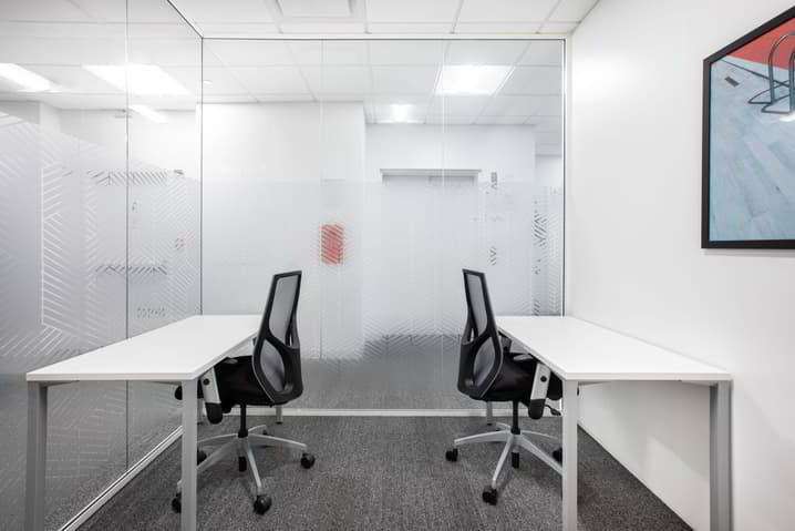 Bureau & Commerce null pièces à louer à Vernier - image 1/9