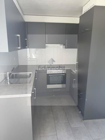Appartement 5.5 pièces à louer à Neuchâtel - image 1/9