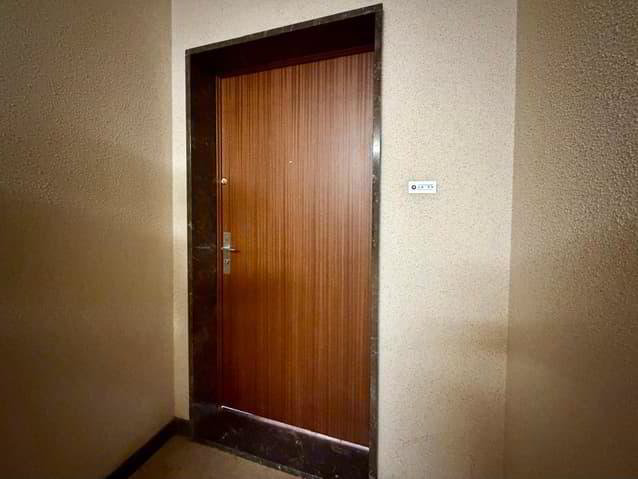 5 Zimmer Wohnung zu vermieten in La Chaux-de-Fonds - Bild 1/12