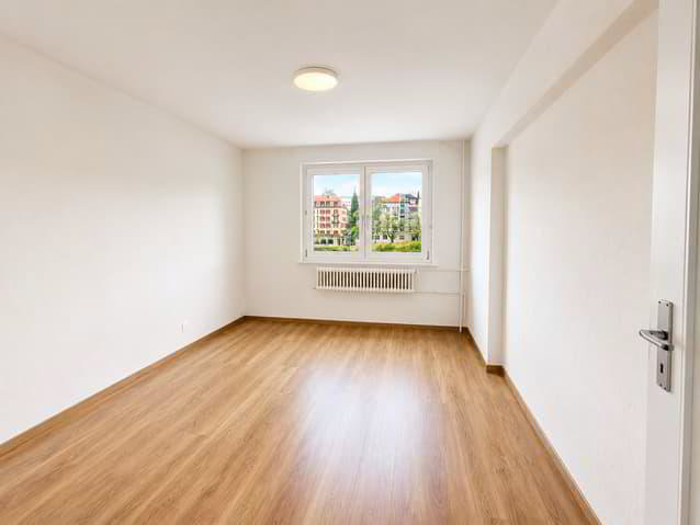2 Zimmer Wohnung zu vermieten in La Chaux-de-Fonds - Bild 1/6