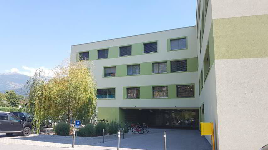 Appartement 1 pièces à louer à Sion - image 1/8