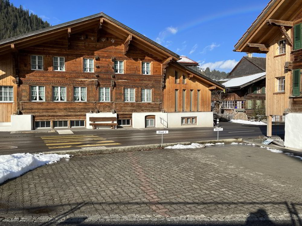 Appartement 4 pièces à louer à Zweisimmen - image 1/12
