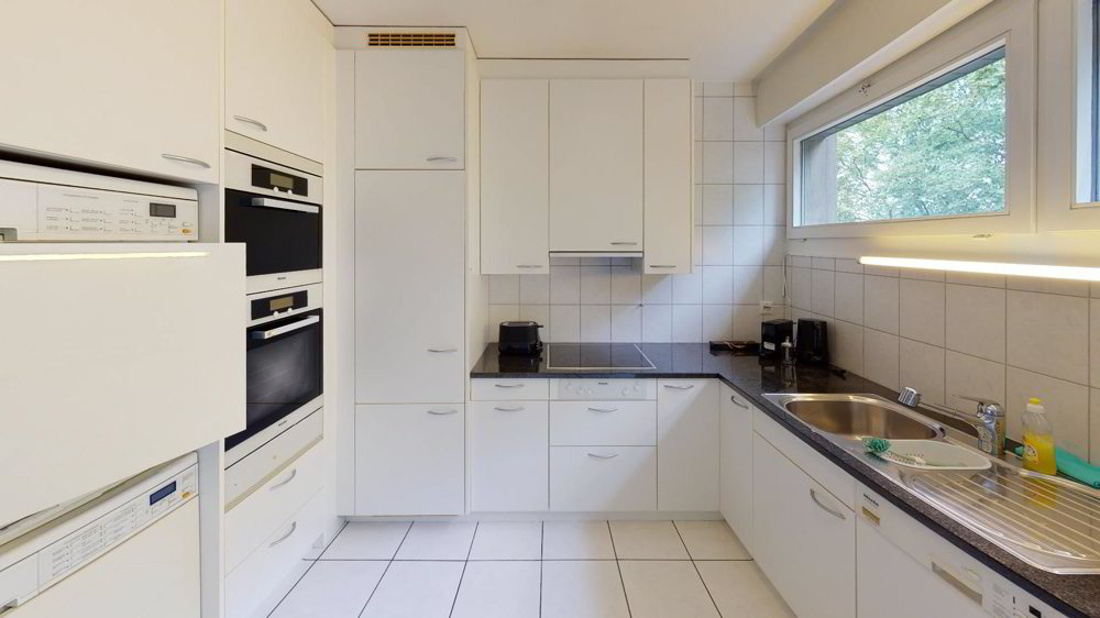 5 rooms Apartment for rent in Basel - image 1/8
