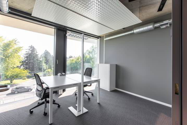 Bureau & Commerce null pièces à louer à Préverenges - image 1/10