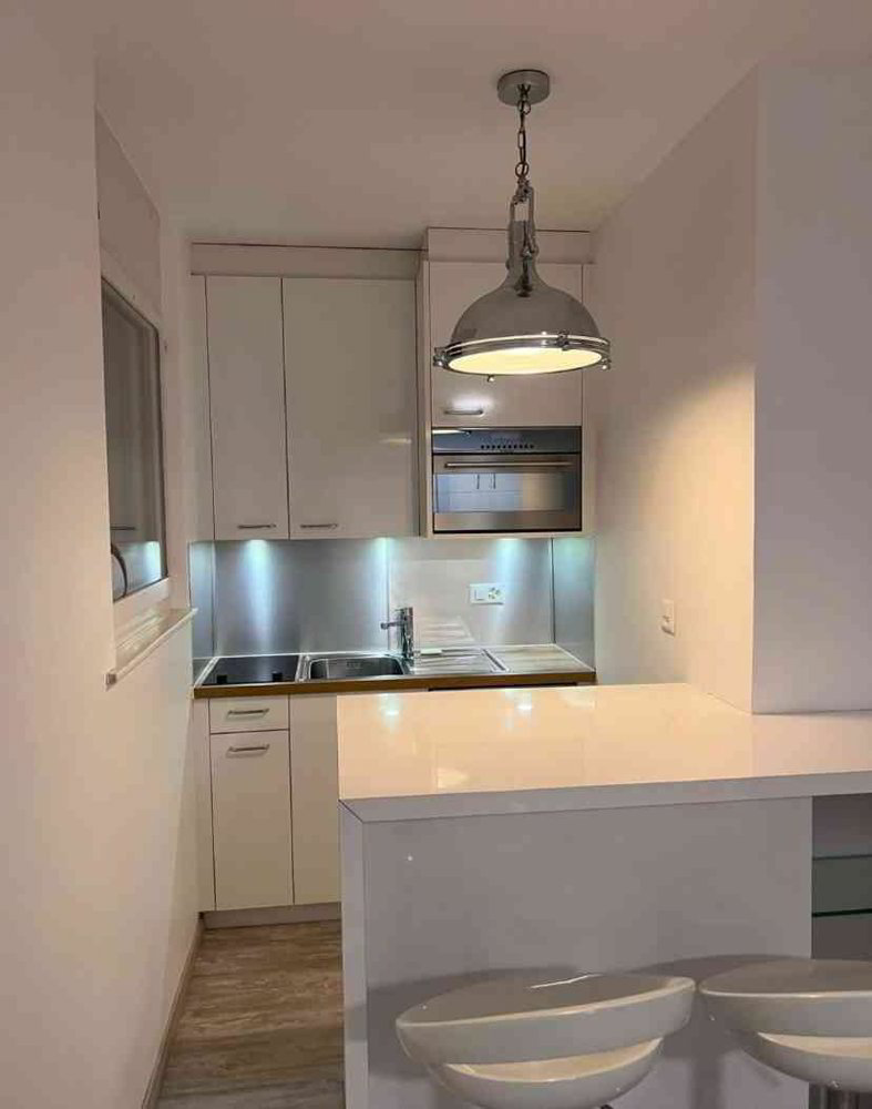 Appartement 2 pièces à louer à Sierre - image 1/4