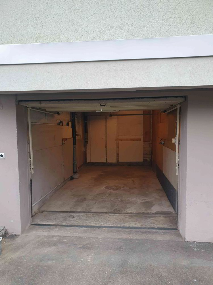 Parking, garage null pièces à louer à Abtwil SG - image 1/3