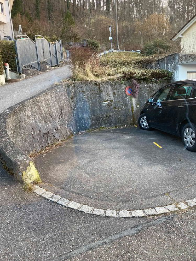 Parking, garage null pièces à louer à Baden - image 1/1
