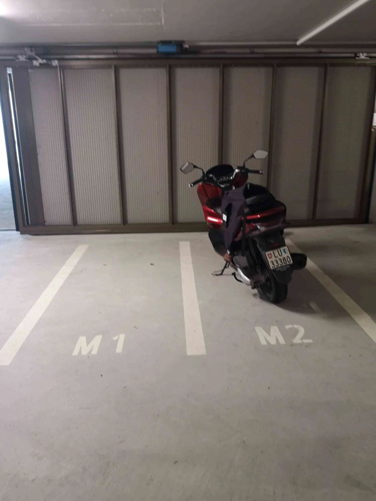 Parking, garage null pièces à louer à Rothenburg - image 1/2