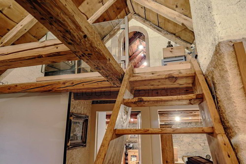 6 Zimmer Wohnung zum verkaufen in La Chaux-de-Fonds - Bild 1/7