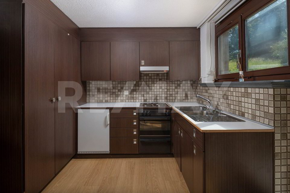6 rooms House to buy in Affoltern am Albis - image 1/13