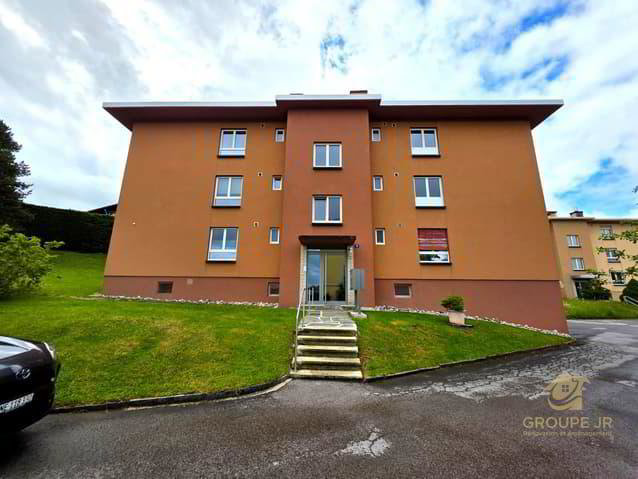 2.5 Zimmer Wohnung zum verkaufen in La Chaux-de-Fonds - Bild 1/13