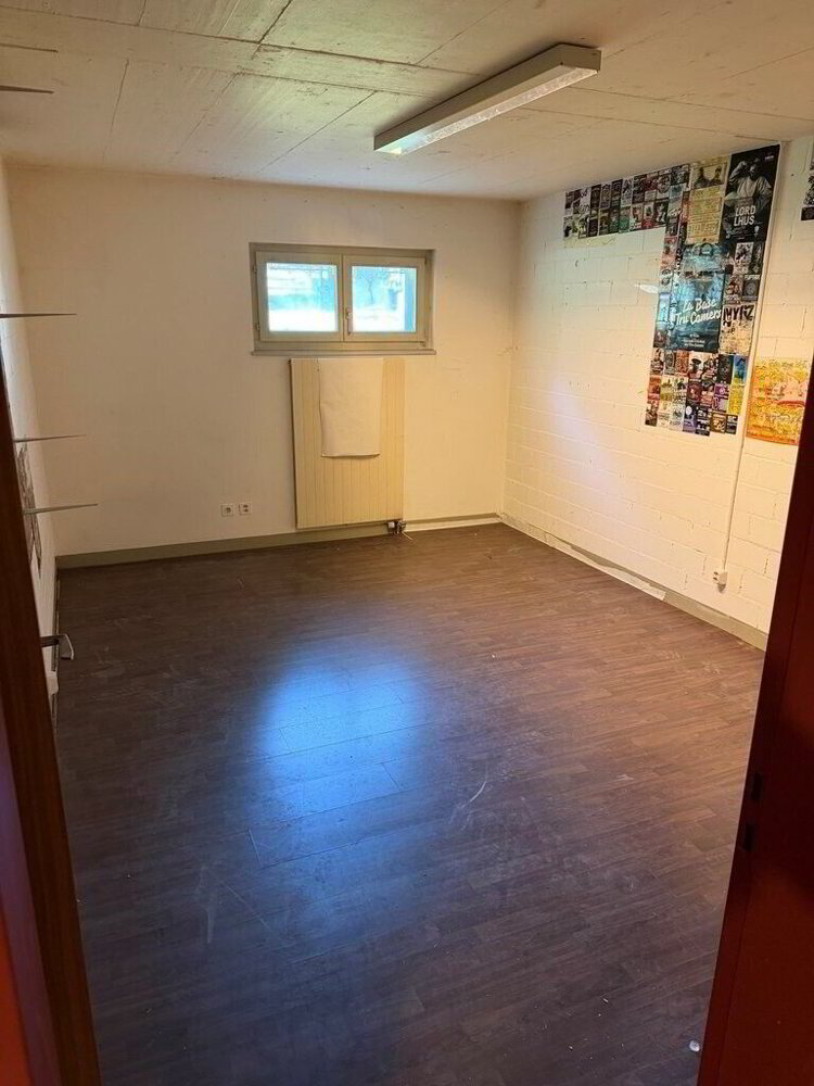 null rooms Office & Commercial for rent in Basel - image 1/2
