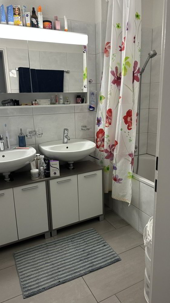 4 rooms Apartment for rent in Pfäffikon ZH - image 1/9