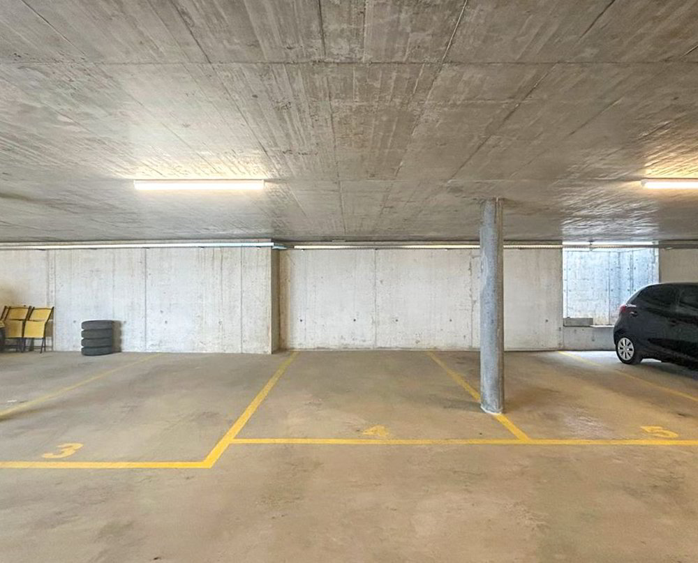 Parcheggio, garage di null locali in affitto a Bullet - immagine 1/2