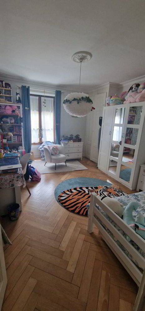 Appartement 5 pièces à louer à Ginevra - image 1/2
