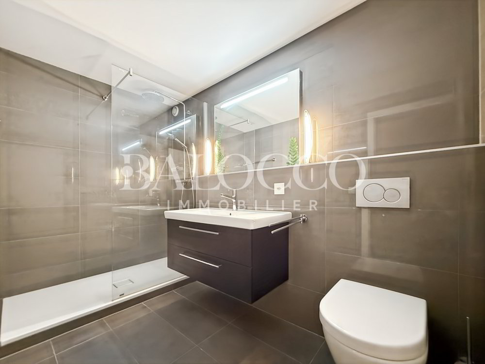 Casa di 4 locali in vendita a Chavannes-des-Bois - immagine 1/8
