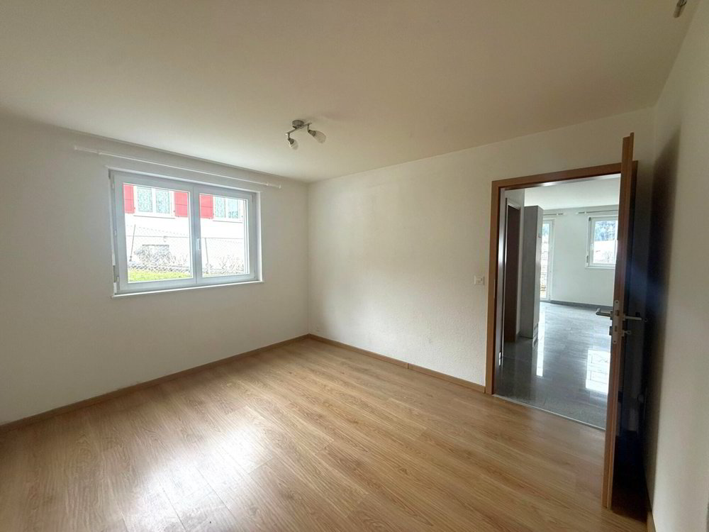 Apartment in St-Imier, Sur le Pont - Mehr