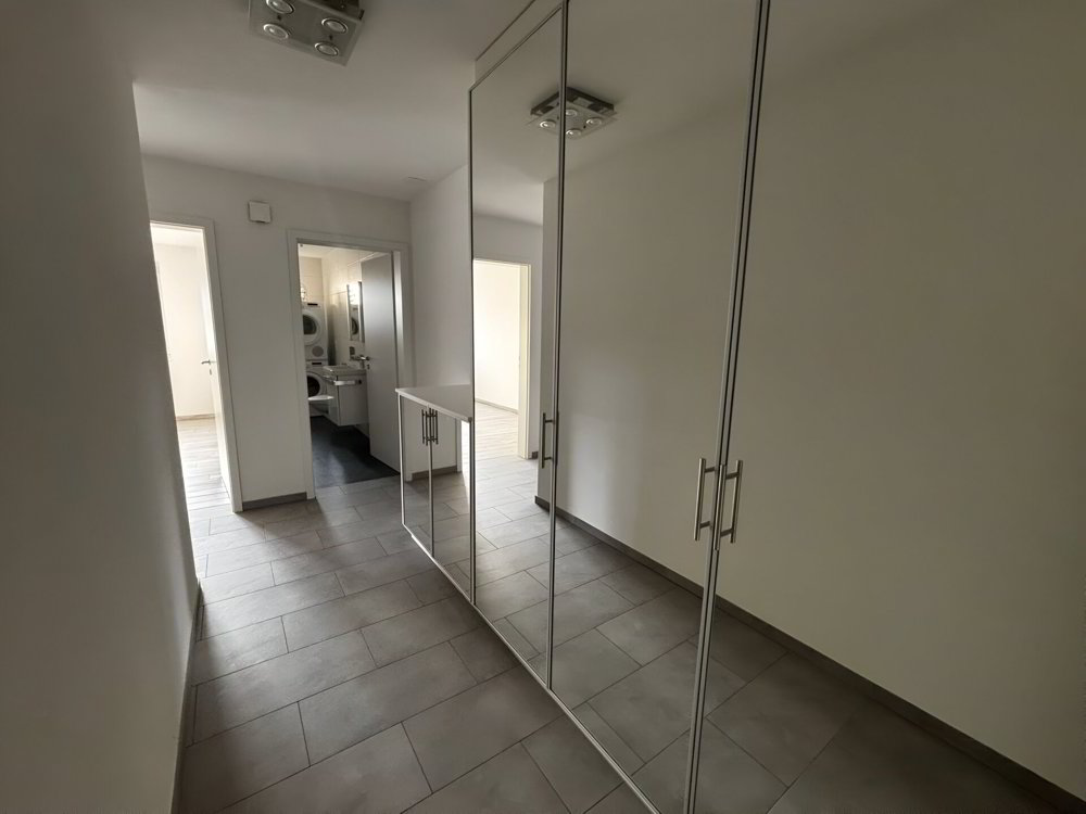 Appartement 5 pièces à louer à Tavannes - image 1/10