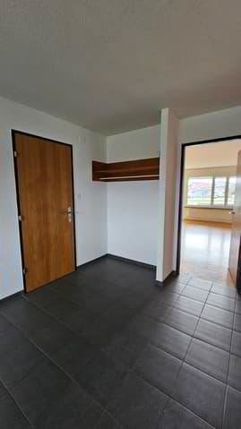 4.5 Zimmer Wohnung zu vermieten in Bure - Bild 1/13