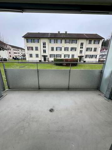 Appartement 3 pièces à louer à Biel/Bienne - image 1/6