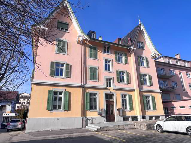 4.5 Zimmer Wohnung zum verkaufen in Reconvilier - Bild 1/13