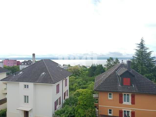 Appartement 2.5 pièces à louer à Neuchâtel - image 1/8