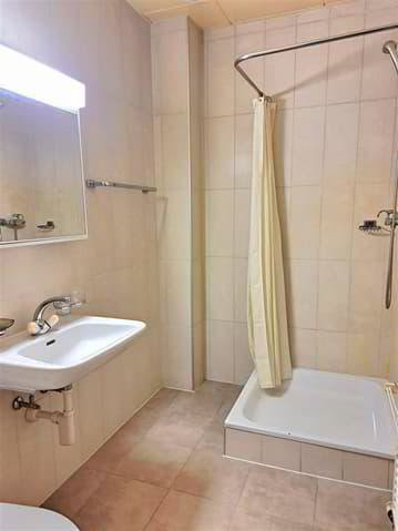 2 rooms Apartment for rent in Collombey - image 1/7