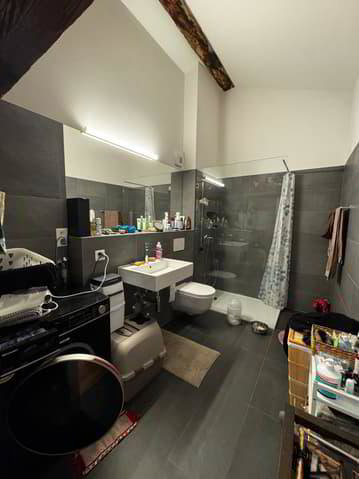 Appartement 2.5 pièces à louer à Martigny - image 1/13