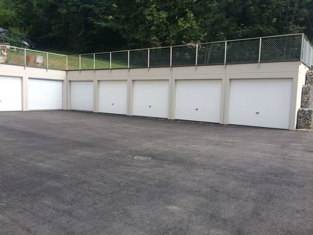 Parcheggio, garage di null locali in affitto a Ballaigues - immagine 1/1