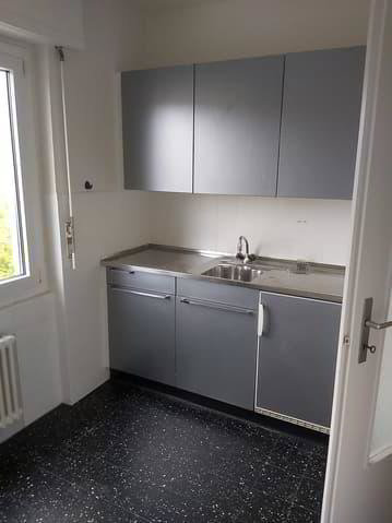 Appartement 2 pièces à louer à Prilly - image 1/6