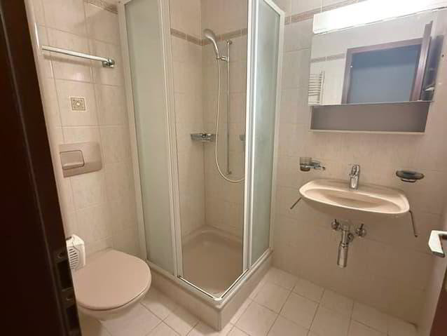 5.5 rooms Apartment to buy in Savigny - image 1/8