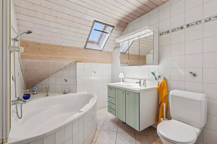 Casa di 5.5 locali in vendita a Suchy - immagine 1/13