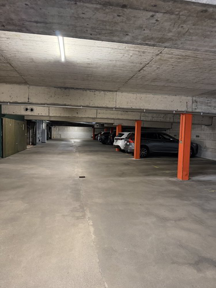 Parking, garage null pièces à louer à Lucerne - image 1/2