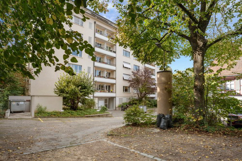 5 Zimmer Wohnung zu vermieten in Binningen - Bild 1/2