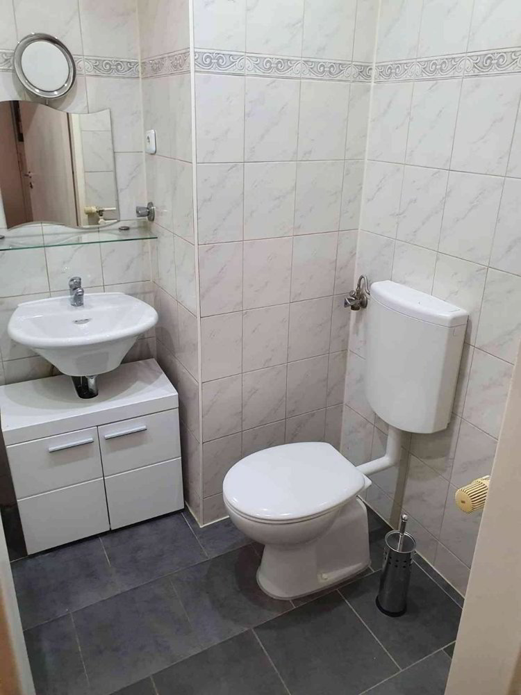 2 Zimmer Wohnung zu vermieten in Genève - Bild 1/5