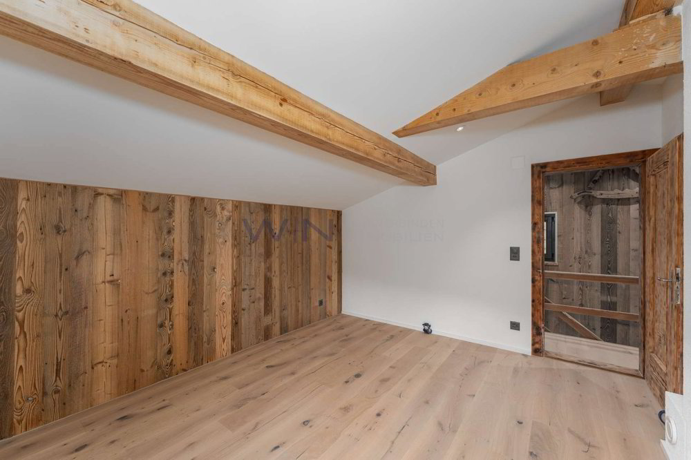 Maison 4 pièces à acheter à Serneus - image 1/13