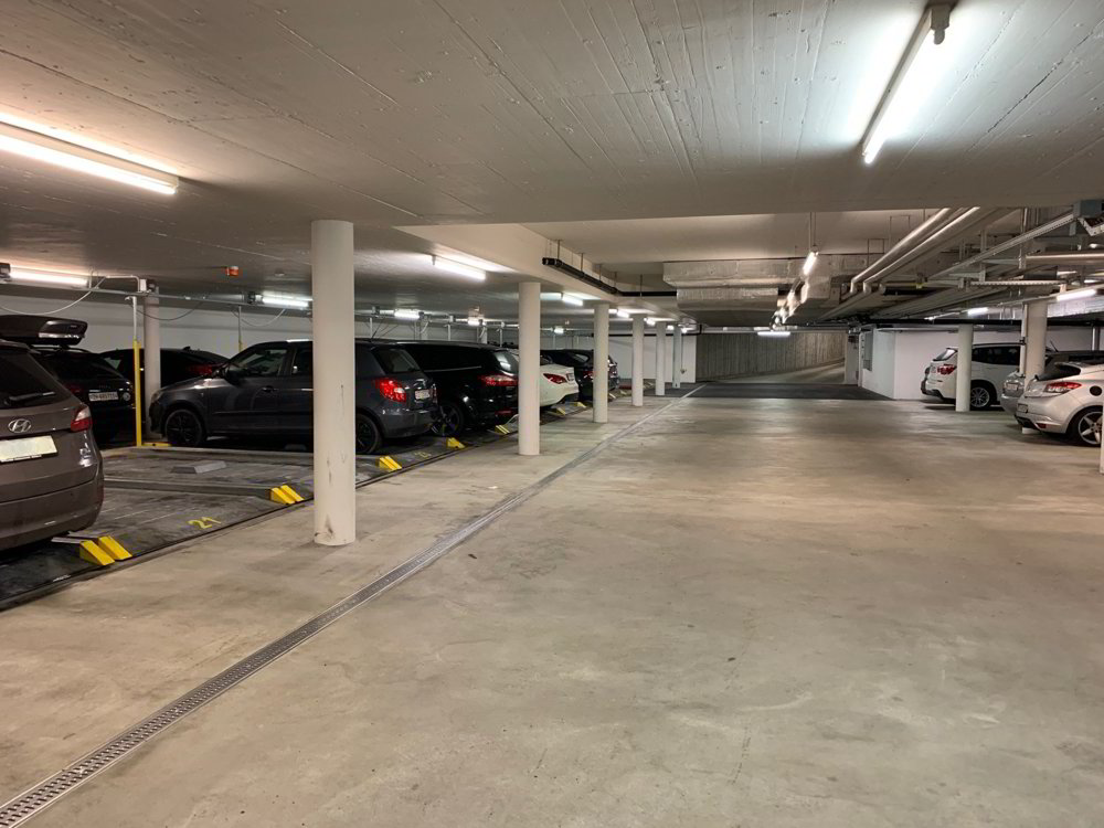 Parking, garage null pièces à louer à Zurich - image 1/6