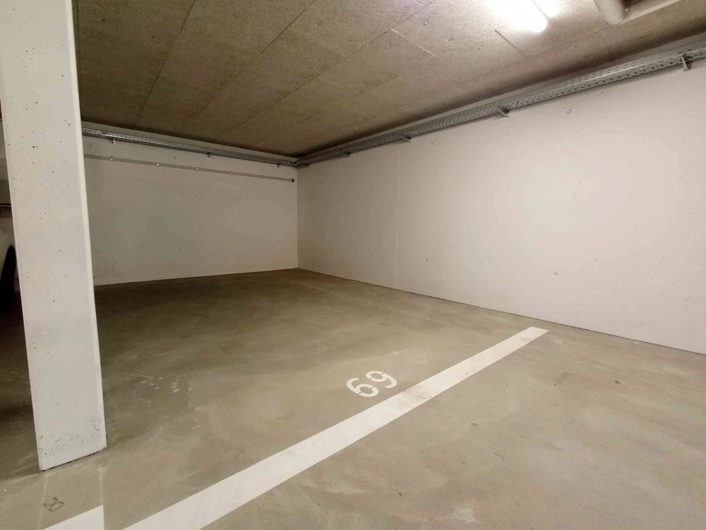 Parking, garage null pièces à louer à Oberkirch LU - image 1/1