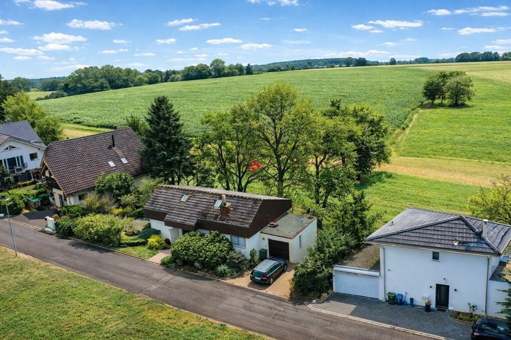 Maison 5 pièces à acheter à Unterendingen - image 1/12