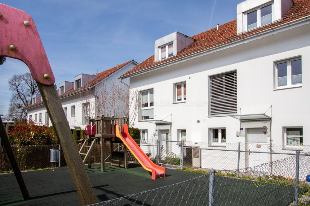Casa di 5.5 locali in vendita a Fehraltorf - immagine 1/25