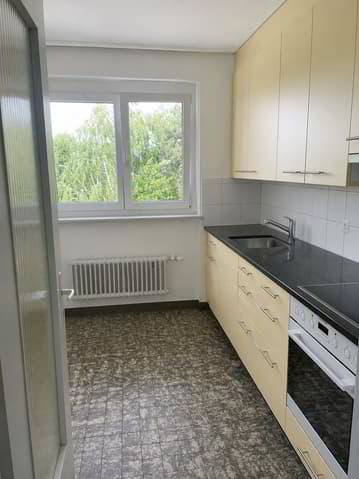 Appartement 2.5 pièces à louer à Fribourg - image 1/4