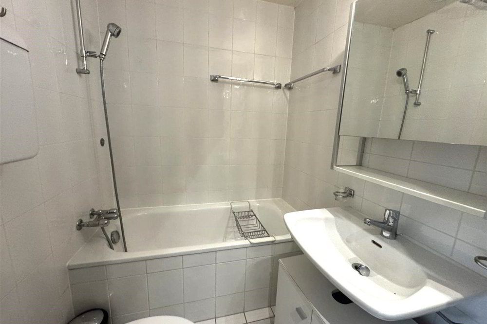 Appartement 1 pièces à louer à Ginevra - image 1/4