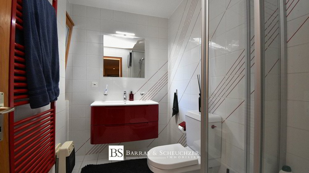 Casa di 5 locali in vendita a Lens - immagine 1/13
